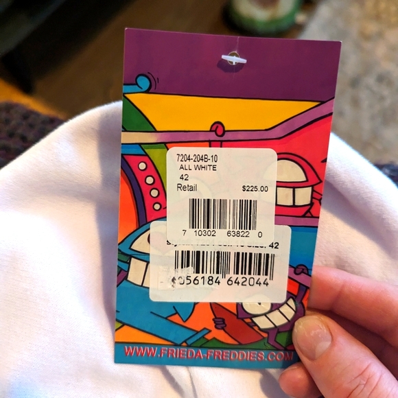 Frieda & Freddies White hoodie NWT - Picture 3 of 7